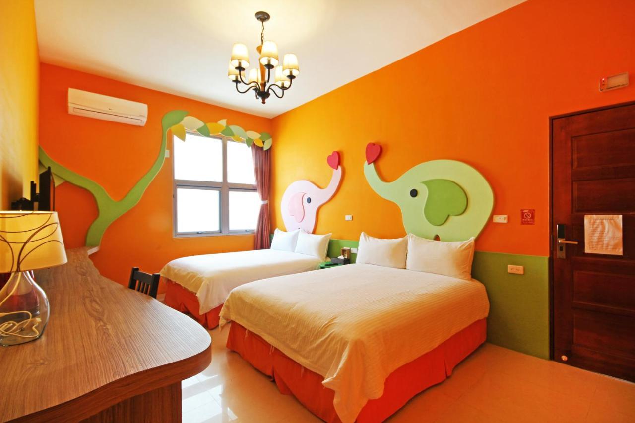 Fun Trip - Little Castle & Oscar B&B Taitung Exterior photo