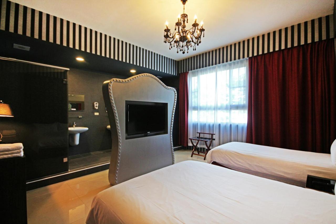 Fun Trip - Little Castle & Oscar B&B Taitung Exterior photo